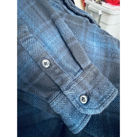 Orvis Heavy Flannel Jacket/Shacket Men's Sz XL 100% Cotton Blue & Black Plaid - Picture 10 of 15